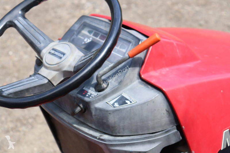 Tracteur agricole Honda RT130D
