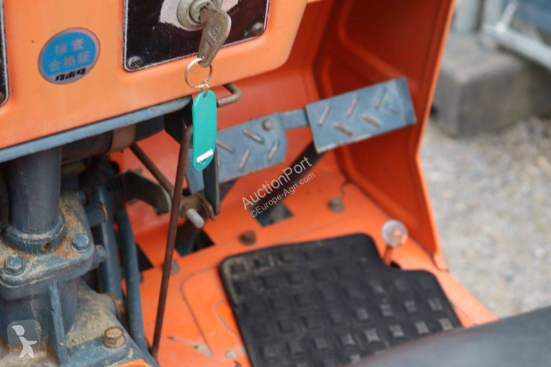 Tractor Kubota B1402