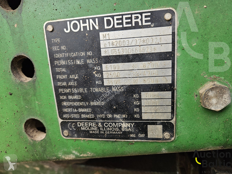 Lantbrukstraktor John Deere 6430