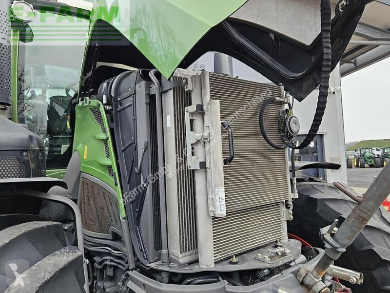 Landbrugstraktor Fendt  824 vario profi plus...