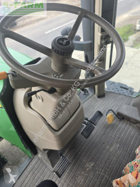 Lantbrukstraktor John Deere 7230R