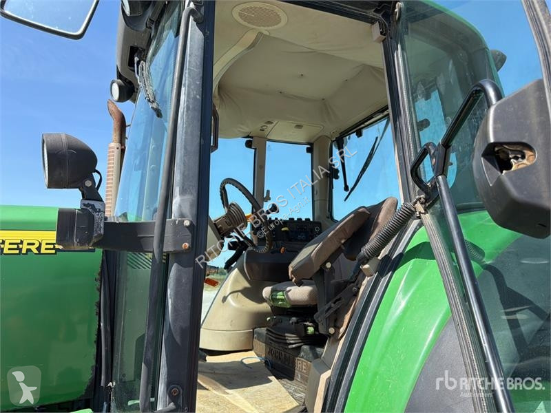 Tractor John Deere 6820