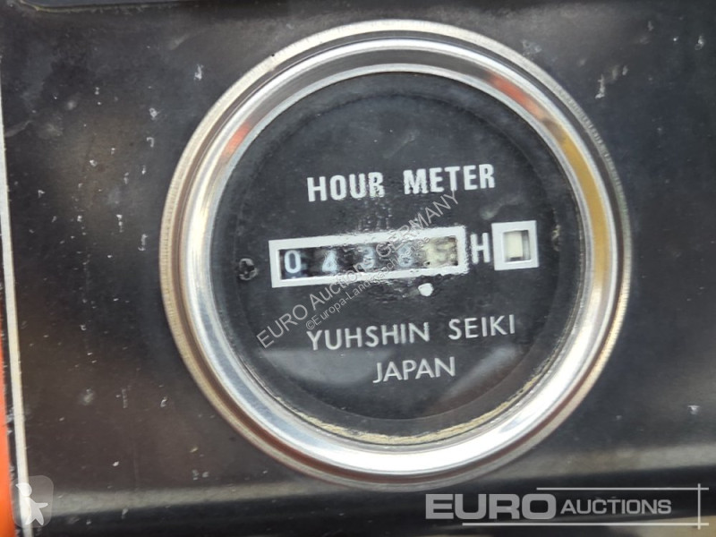 جرار زراعي Kubota B1402DT