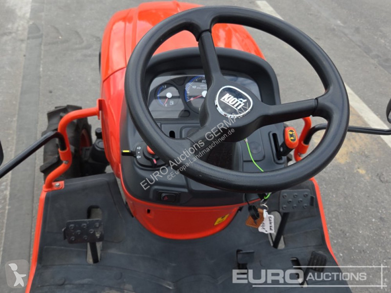 Tractor Kioti CS 2220M