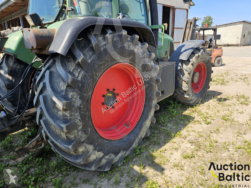 Lantbrukstraktor Fendt Favorit 716 Vario