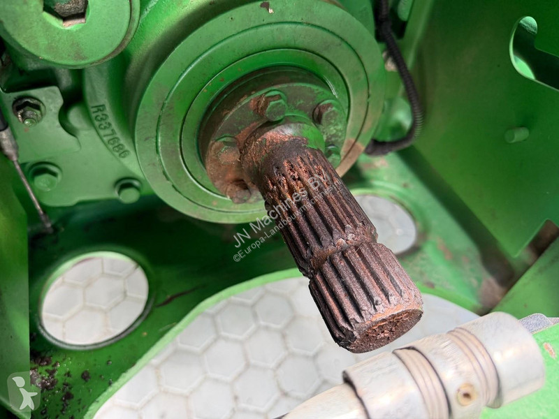 Ciągnik John Deere 8R 370