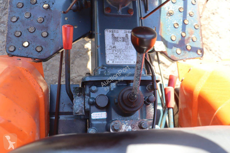 Tractor Kubota B7001