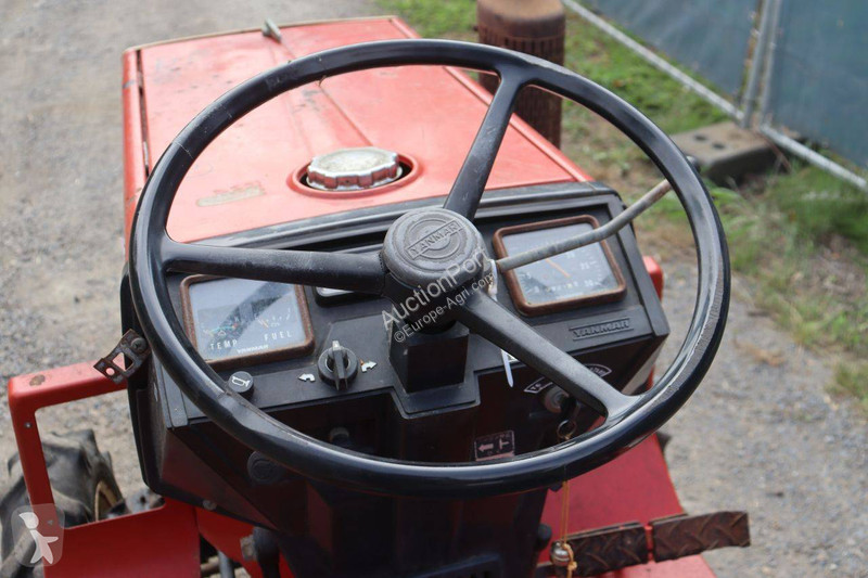 جرار زراعي Yanmar F14D