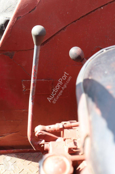 جرار زراعي International harvester co 465