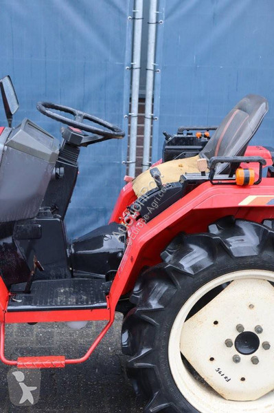 Сільськогосподарський трактор Yanmar FX175