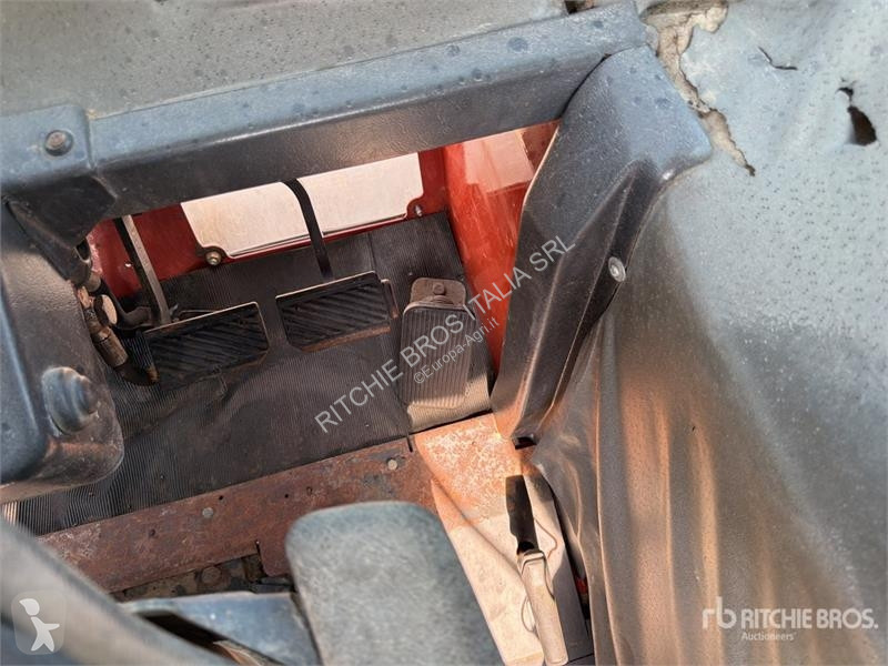 Сільськогосподарський трактор Fiat 82-94 DT 4WD...