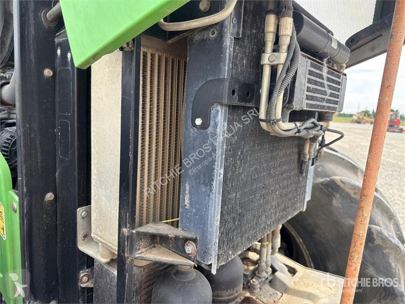 Сільськогосподарський трактор  L730 4WD Tractor