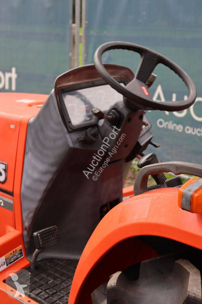 Kubota GT-5 tractor