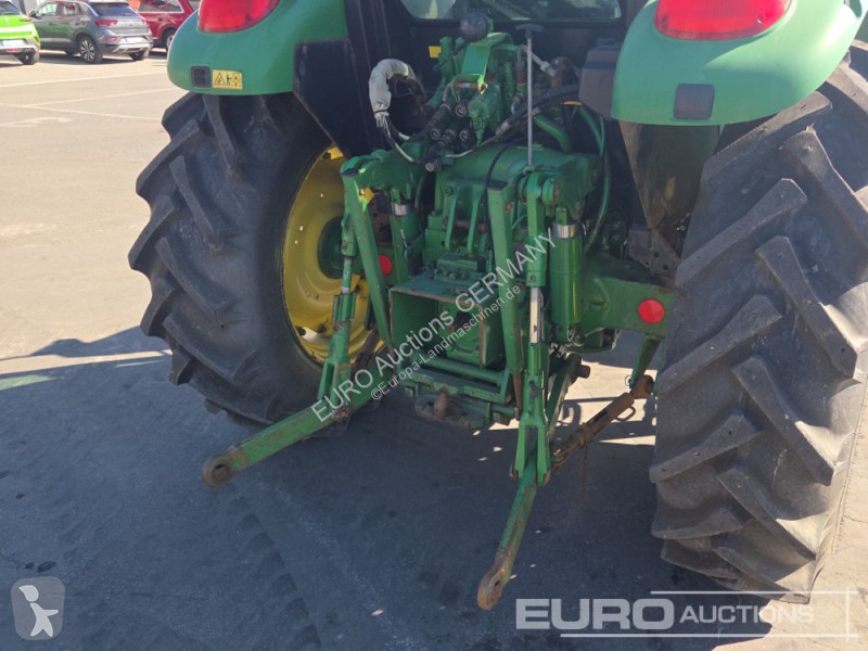 Tractor John Deere 5820