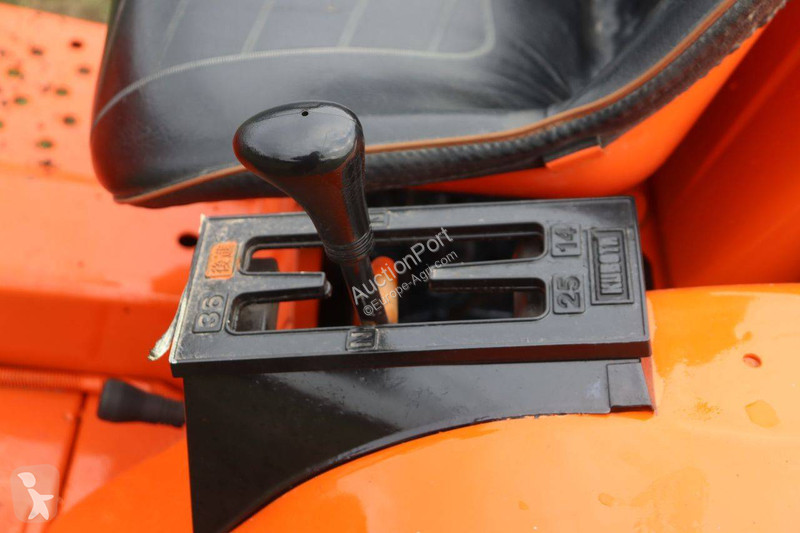 Tractor agrícola Kubota B1-15 Bulltra