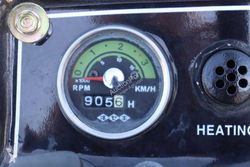 Tractor agrícola Iseki TU1400