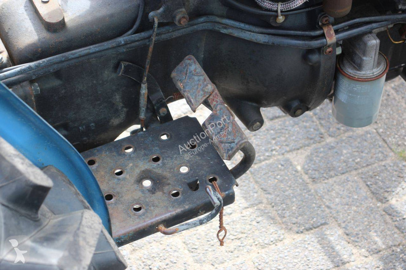 Tractor agrícola Iseki TS1610