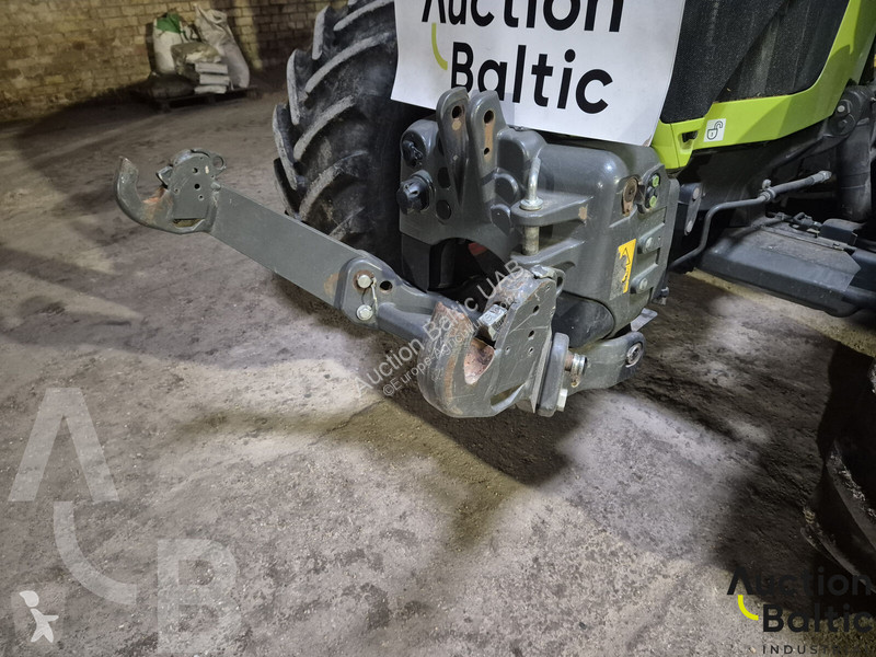 Trattore Claas Arion 650