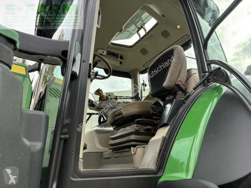 Tractor John Deere  traktor 6215r