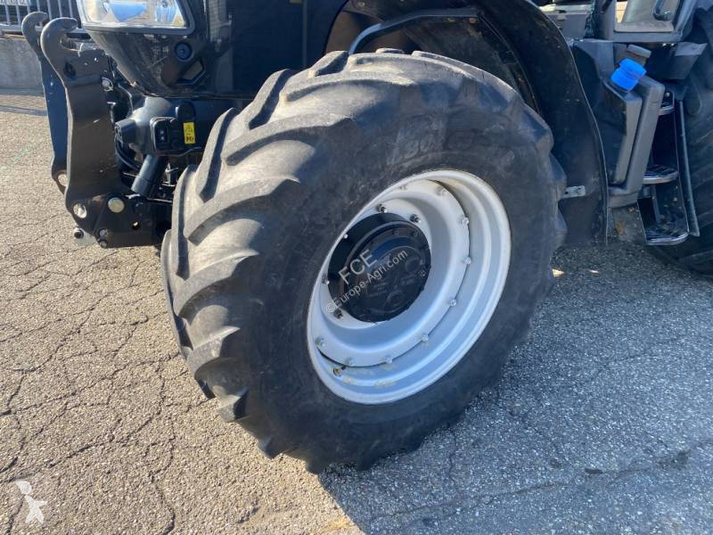 Tracteur agricole Case IH MAXXUM 125...