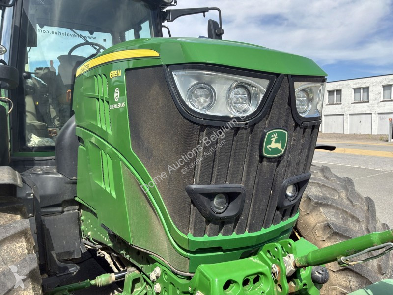 Tracteur agricole John Deere 619