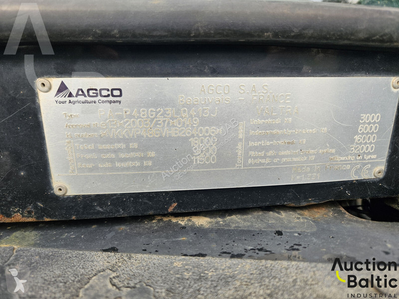 Tractor Valtra