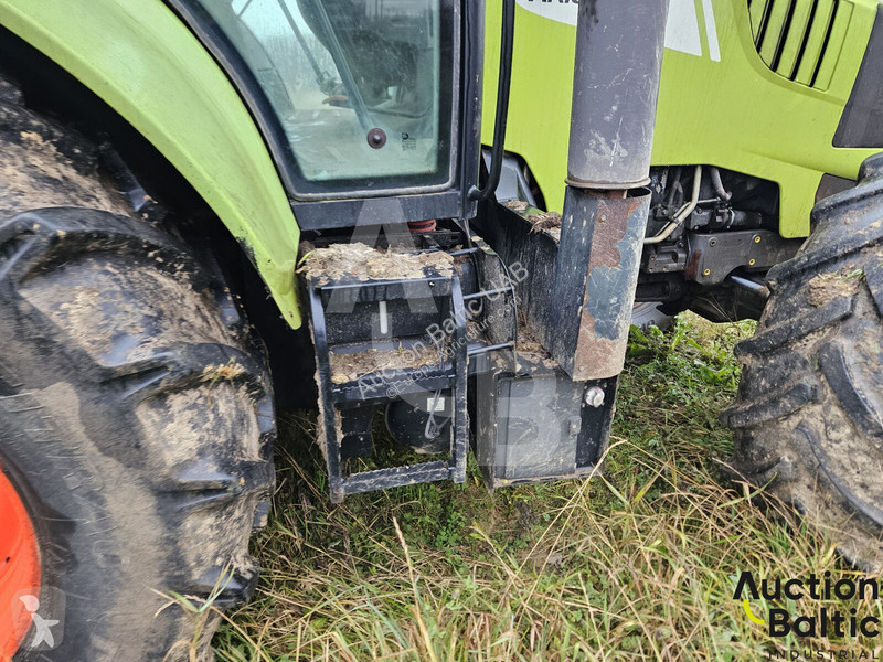 Tractor Claas Arion 640