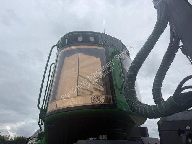 Ciągnik John Deere 1510G - CABINE TOURNANTE