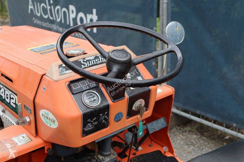 Tractor Kubota B1402