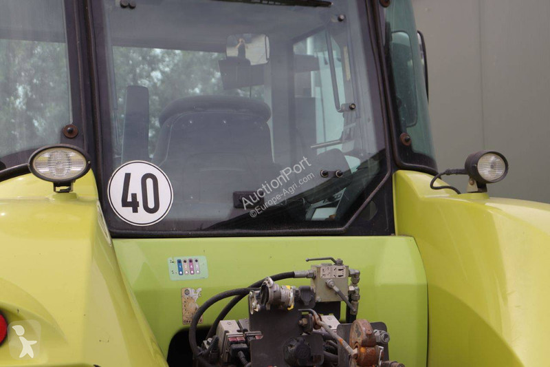 Tractor Claas Axion 850