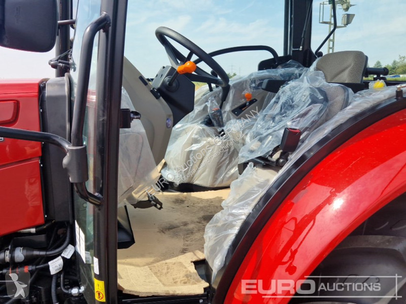Tractor Case IH Farmhall 75A