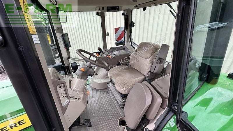 Landbrugstraktor John Deere  6m240