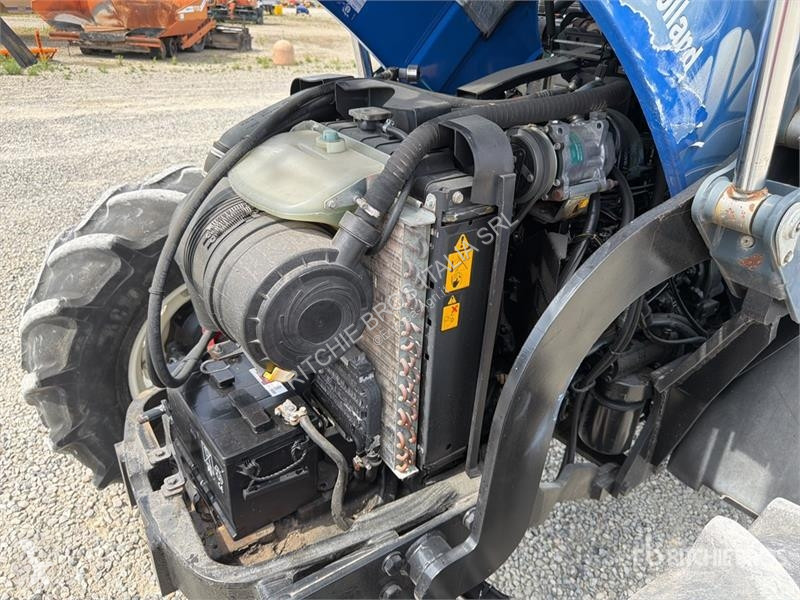 Tractor New Holland TL100A