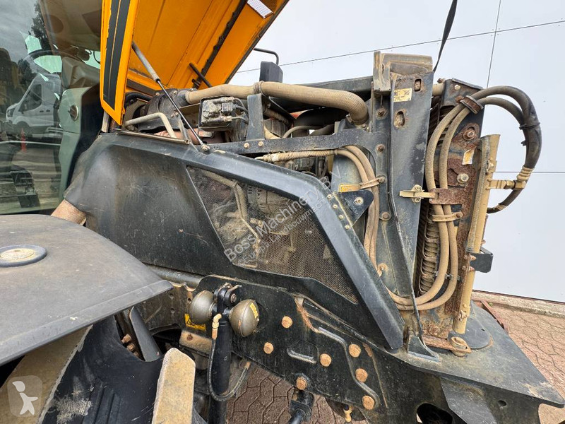 Lantbrukstraktor JCB Fastrac 4160 - German...