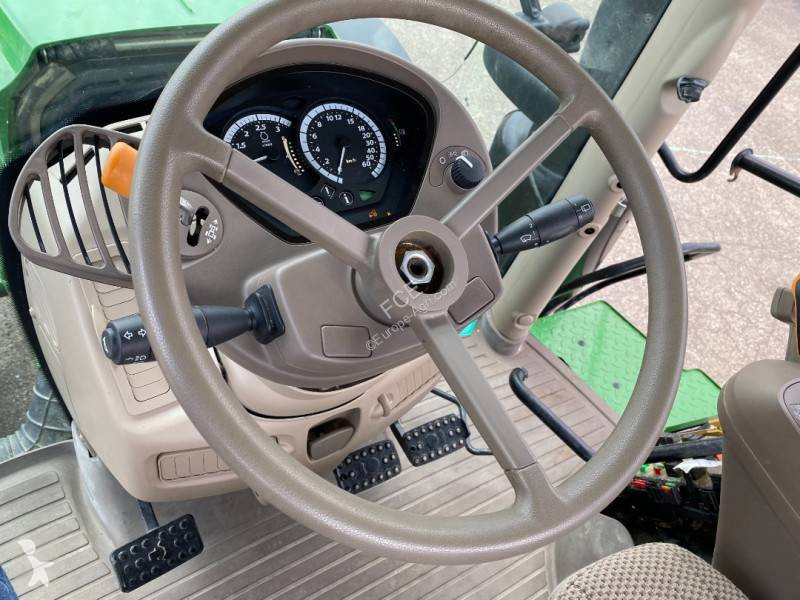 Lantbrukstraktor John Deere 6250R Premium...