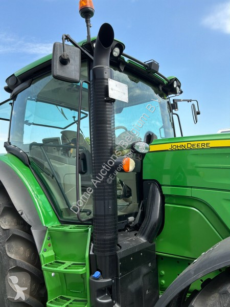 Lantbrukstraktor John Deere 6130R