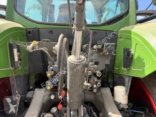 Landbrugstraktor Fendt  724 VARIO PROFI PLUS