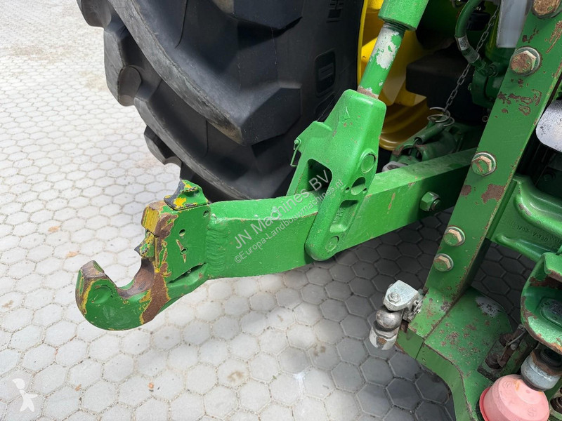 Ciągnik John Deere 8R 370