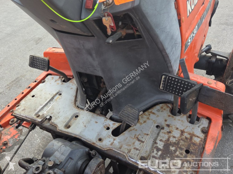 Tractor Kubota ST30