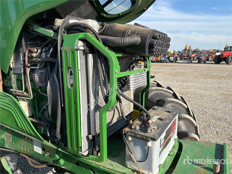 Tractor John Deere 6630 4WD Tractor