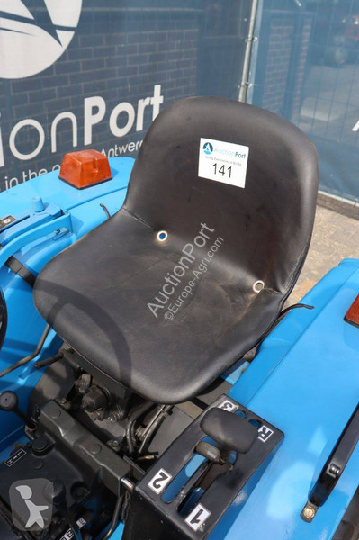 Tractor agrícola Mitsubishi MT1601D