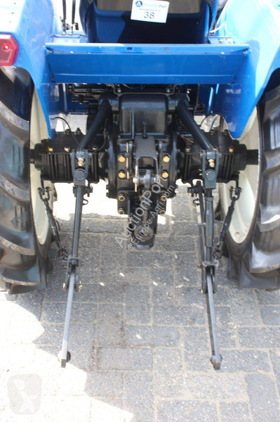 Tractor agrícola Iseki TL1900F