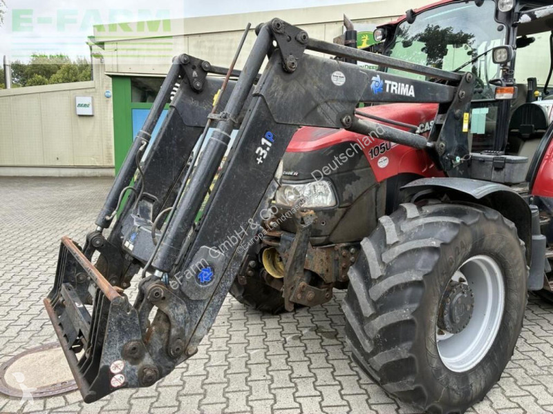 Tractor Case  farmall 105 u