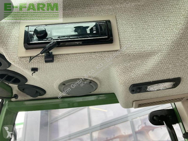 Tracteur agricole Fendt  211 vario