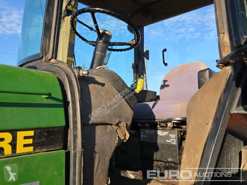 Tracteur agricole John Deere 4055A