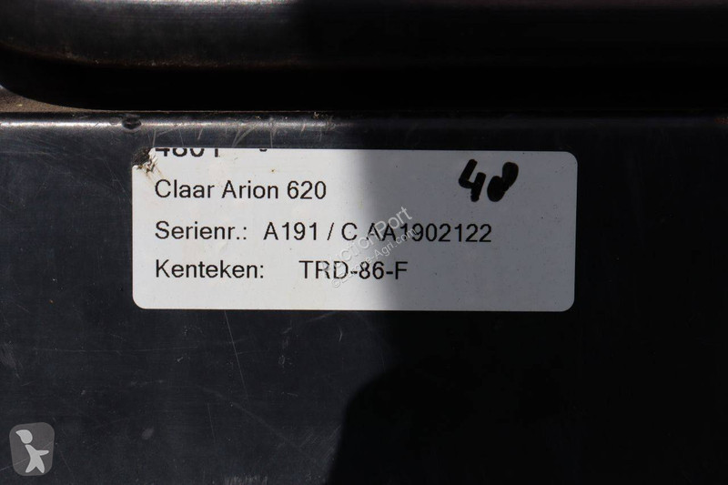 Zemědělský traktor Claas Arion 620