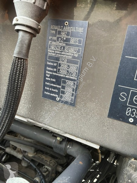 Zemědělský traktor Renault Ares 696 RZ