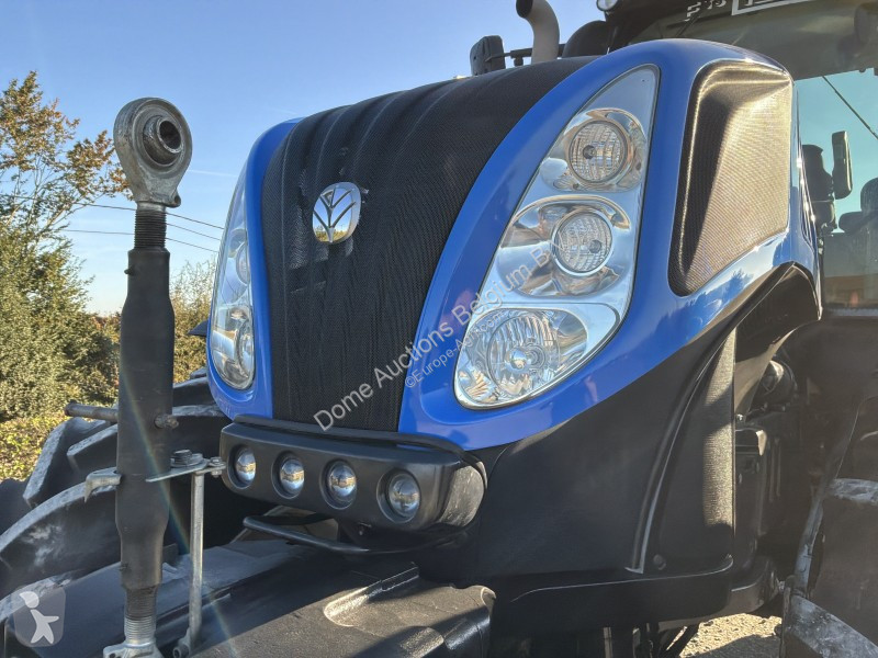 Zemědělský traktor New Holland T8.420