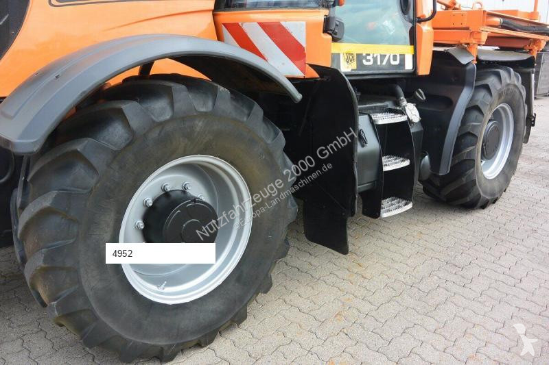 Tractor JCB