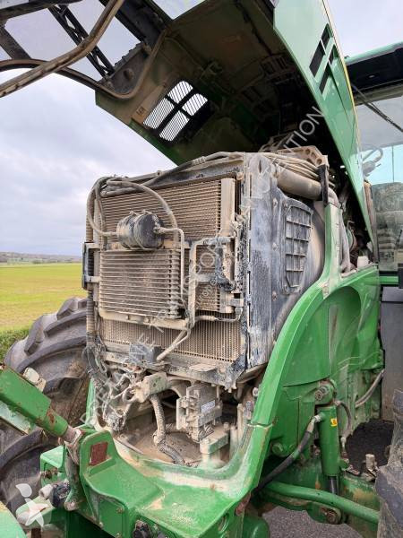 Lantbrukstraktor John Deere 7210R